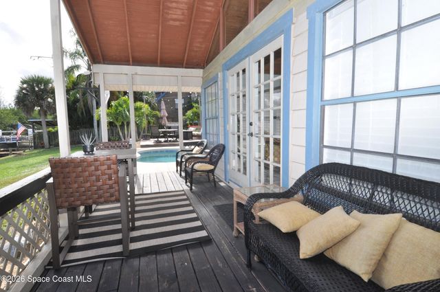 999 Sunswept Road NE, Palm Bay, FL 32905