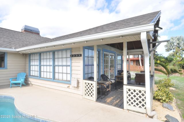 999 Sunswept Road NE, Palm Bay, FL 32905