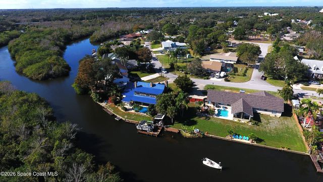 999 Sunswept Road NE, Palm Bay, FL 32905