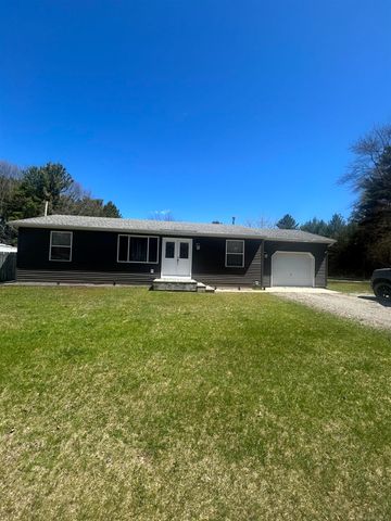 1012 Owosso Street, East Tawas, MI 48730
