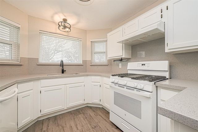 9247 Autumnsong Drive, Houston, TX 77064