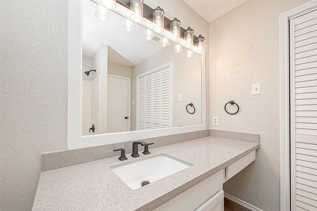 9247 Autumnsong Drive, Houston, TX 77064