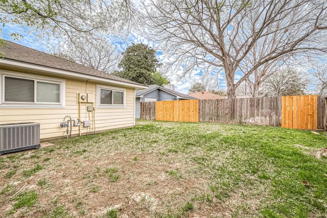 9247 Autumnsong Drive, Houston, TX 77064