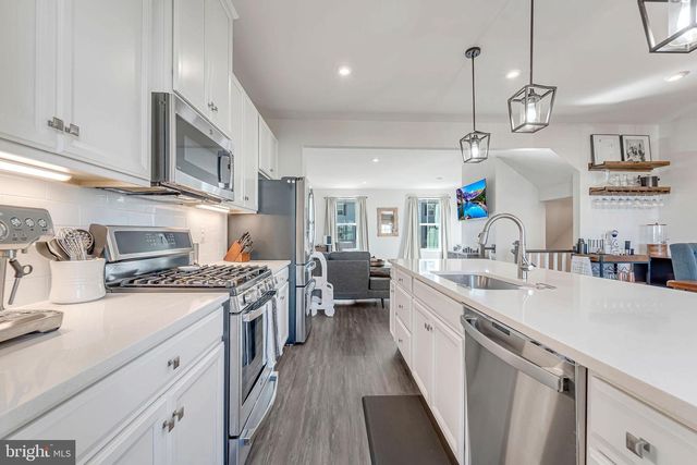 20 KOHLMYER DR, Pennsauken, NJ 08110