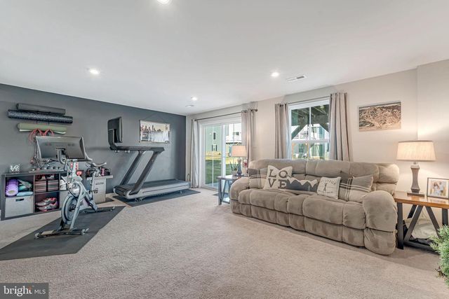 20 KOHLMYER DR, Pennsauken, NJ 08110