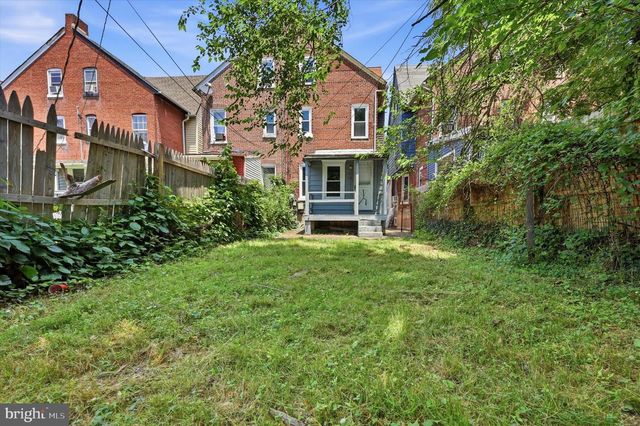 847 STUYVESANT AVE, Trenton, NJ 08618