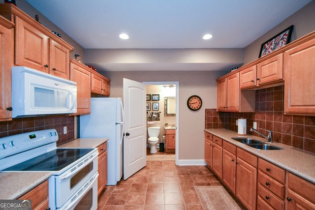 4332 CHESTERFIELD Court, Buford, GA 30518