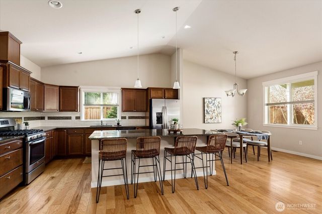 3801 Summersun Street, Mount Vernon, WA 98273