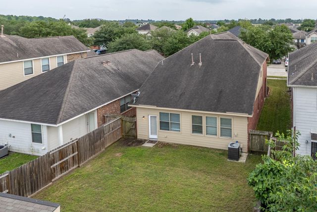 1702 Bonnyton Lane, Houston, TX 77014