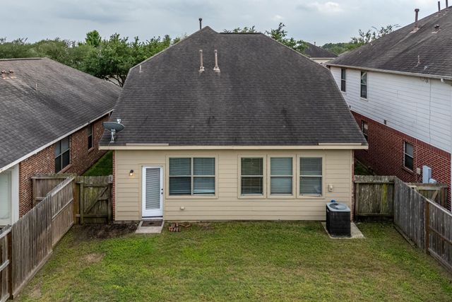 1702 Bonnyton Lane, Houston, TX 77014