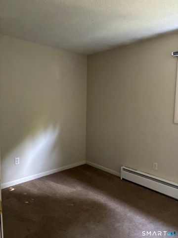 94 Canterbury Road C, Plainfield, CT 06374