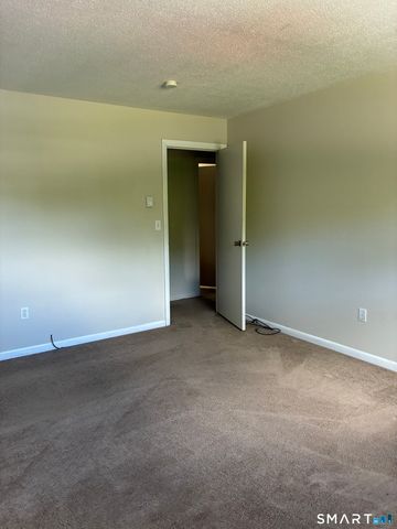94 Canterbury Road C, Plainfield, CT 06374