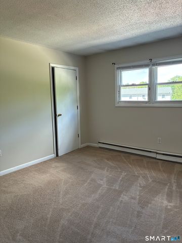 94 Canterbury Road C, Plainfield, CT 06374