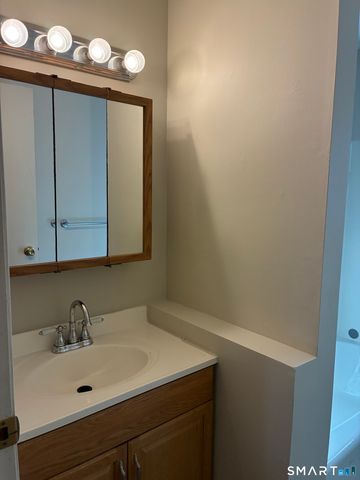 94 Canterbury Road C, Plainfield, CT 06374