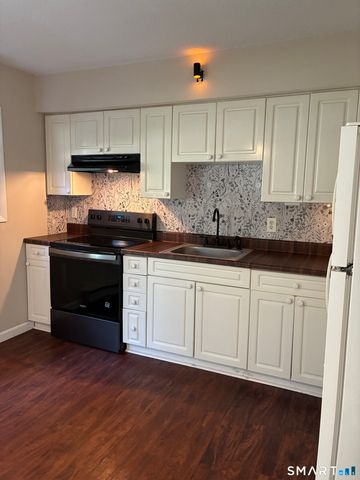 94 Canterbury Road C, Plainfield, CT 06374