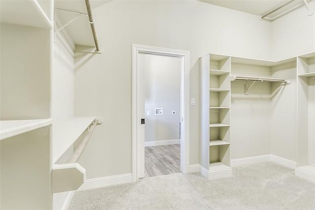 320 Oar Wood Drive, Granbury, TX 76049