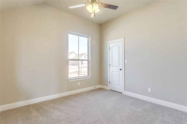 320 Oar Wood Drive, Granbury, TX 76049