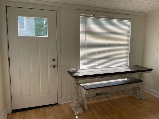 521 Peyton Street 100, Geneva, IL 60134