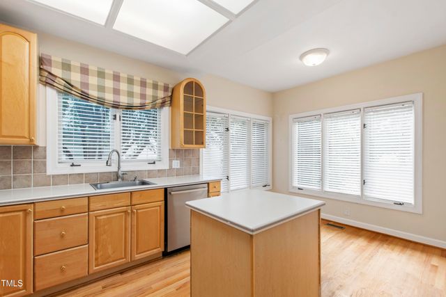 2944 Ballybunion Way, Raleigh, NC 27613