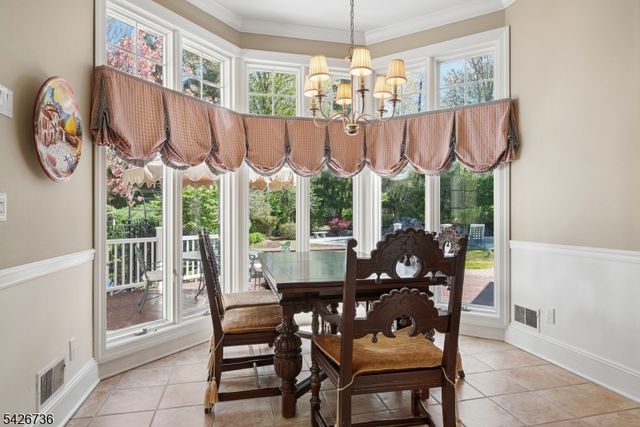 110 CHELSEA, Watchung Boro, NJ 07069