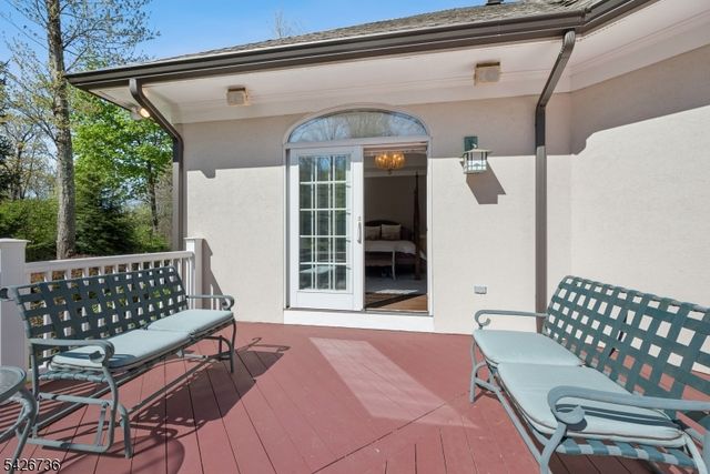 110 CHELSEA, Watchung Boro, NJ 07069