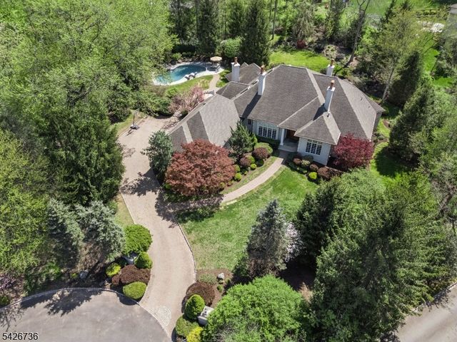 110 CHELSEA, Watchung Boro, NJ 07069
