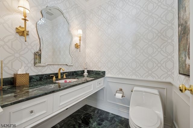 110 CHELSEA, Watchung Boro, NJ 07069