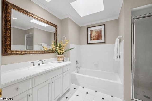 110 CHELSEA, Watchung Boro, NJ 07069