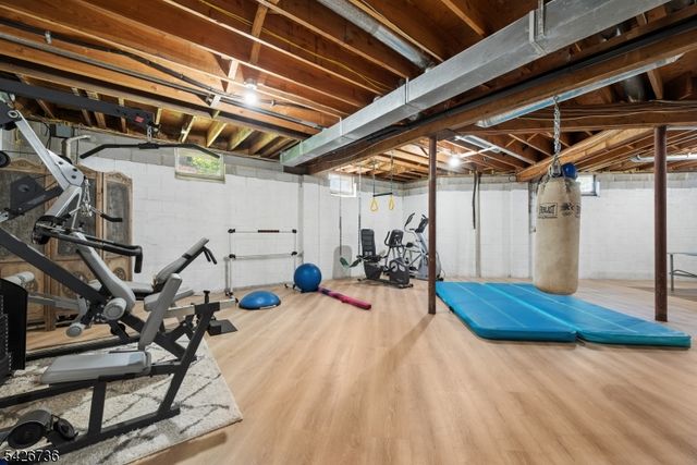110 CHELSEA, Watchung Boro, NJ 07069