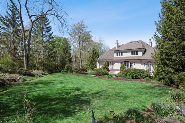 110 CHELSEA, Watchung Boro, NJ 07069
