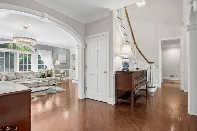110 CHELSEA, Watchung Boro, NJ 07069