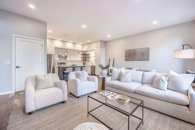 598 Lathrop Street, 6, Columbus, OH 43206