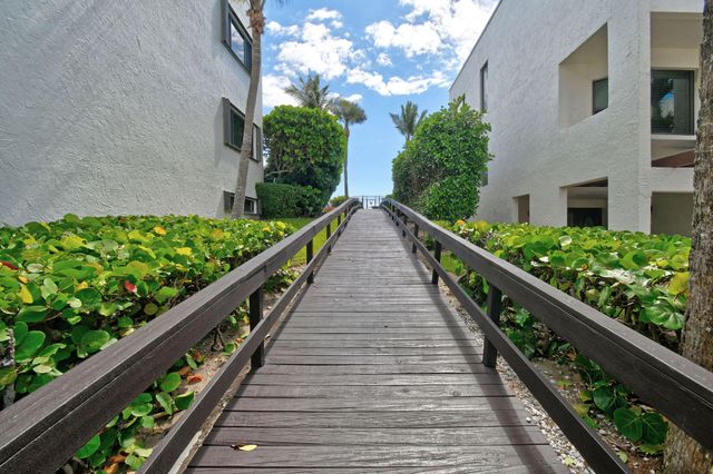 170 Celestial Way 71, Juno Beach, FL 33408