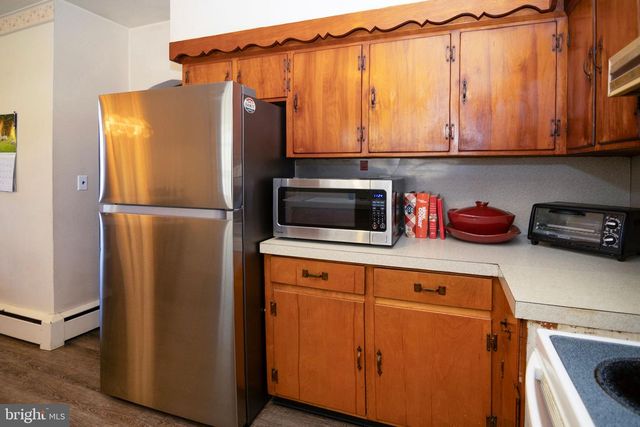 13 CEDAR BROOK RD, Sicklerville, NJ 08081