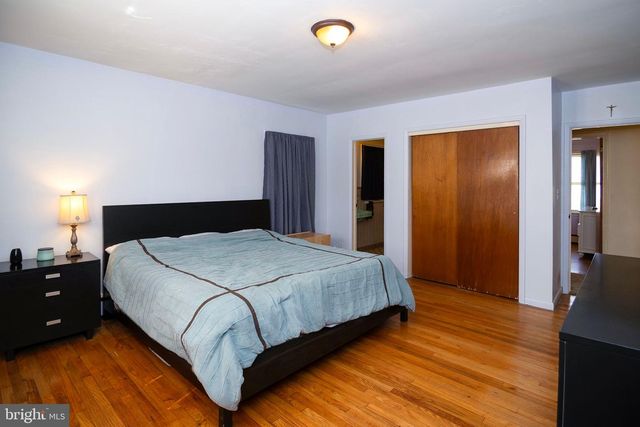 13 CEDAR BROOK RD, Sicklerville, NJ 08081