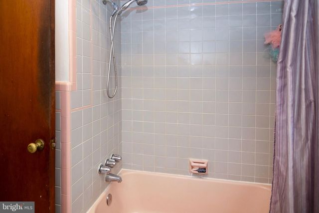 13 CEDAR BROOK RD, Sicklerville, NJ 08081