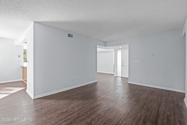 29 HEMBURY Lane, Palm Coast, FL 32137