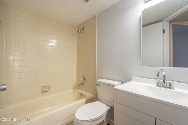 29 HEMBURY Lane, Palm Coast, FL 32137