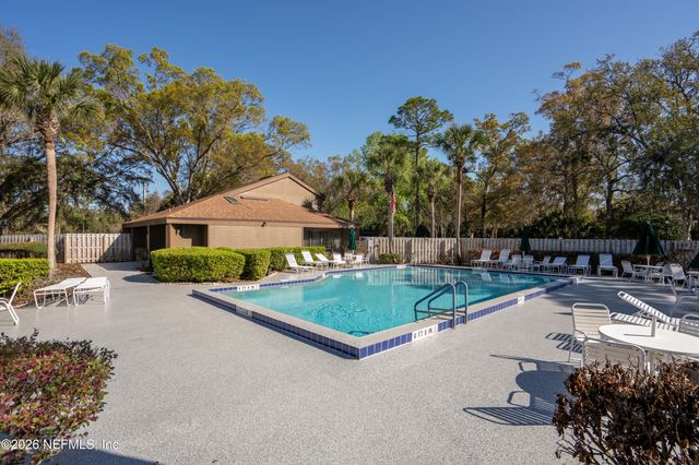 29 HEMBURY Lane, Palm Coast, FL 32137