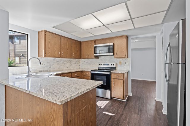 29 HEMBURY Lane, Palm Coast, FL 32137