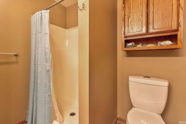 8311 River Park Way, Evansville, IN 47715