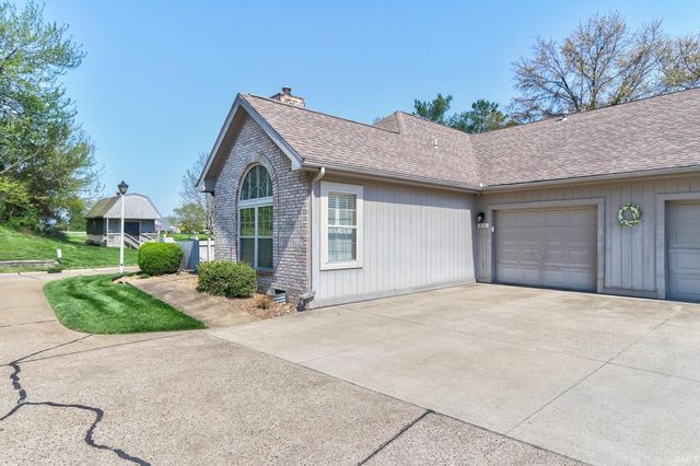 8311 River Park Way, Evansville, IN 47715