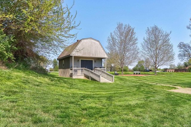 8311 River Park Way, Evansville, IN 47715