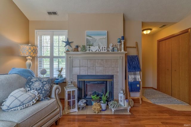 8311 River Park Way, Evansville, IN 47715
