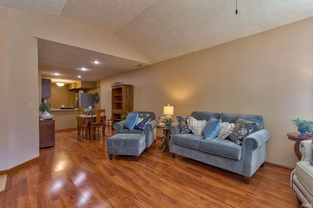 8311 River Park Way, Evansville, IN 47715