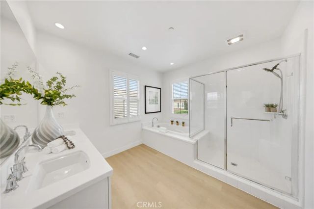 182 Frontier, Irvine, CA 92620