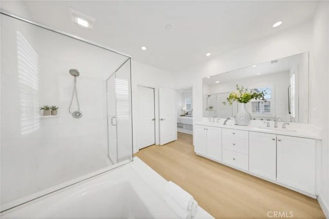 182 Frontier, Irvine, CA 92620