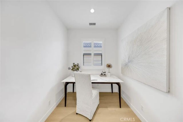 182 Frontier, Irvine, CA 92620