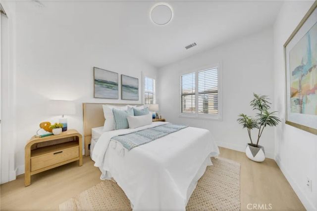 182 Frontier, Irvine, CA 92620