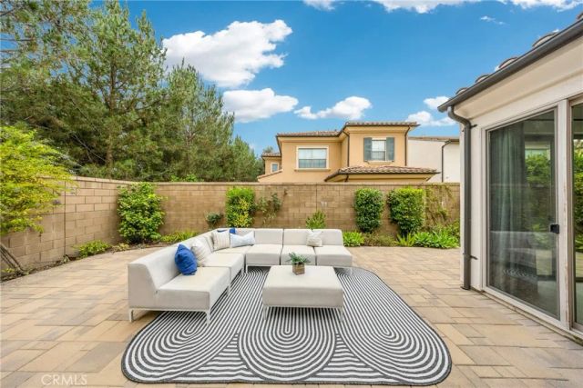 182 Frontier, Irvine, CA 92620